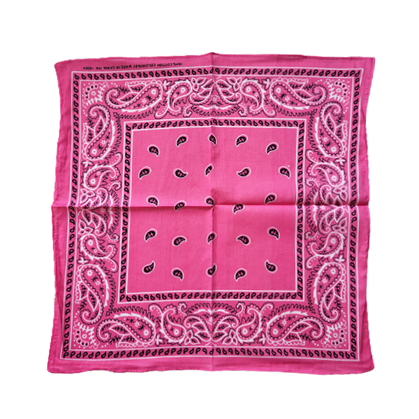 Leuke roze bandana met paisley motief